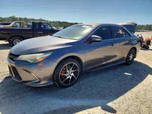 2016 TOYOTA CAMRY