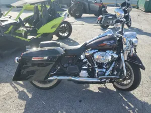 2006 HARLEY-DAVIDSON FL