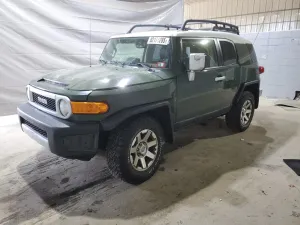 2014 TOYOTA FJ CRUISER