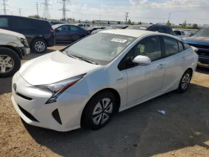 2017 TOYOTA PRIUS