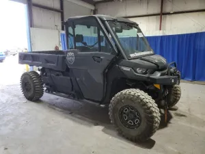 2024 CAN-AM DEFENDER P