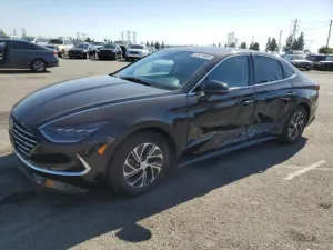 2023 HYUNDAI SONATA