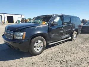 2013 CHEVROLET SUBURBAN