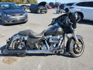 2021 HARLEY-DAVIDSON FL