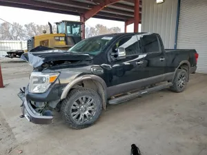 2016 NISSAN TITAN