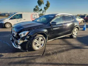 2019 MERCEDES-BENZ GLA-CLASS