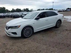 2022 VOLKSWAGEN PASSAT LIM