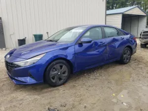2022 HYUNDAI ELANTRA