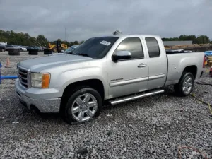 2013 GMC SIERRA