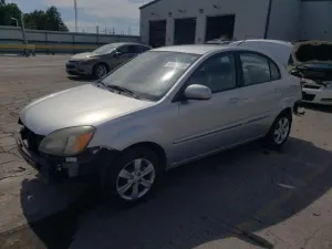 2010 KIA RIO