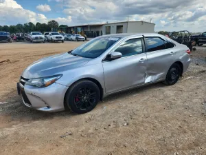2017 TOYOTA CAMRY