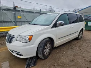 2011 CHRYSLER MINIVAN