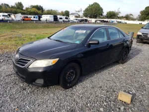 2010 TOYOTA CAMRY