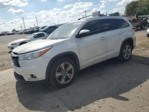 2016 TOYOTA HIGHLANDER