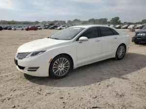 2013 LINCOLN TOWNHOUSE MKZ