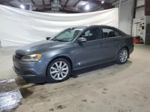 2013 VOLKSWAGEN JETTA
