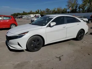 2022 HYUNDAI ELANTRA