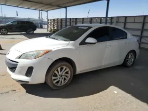 2012 MAZDA 3