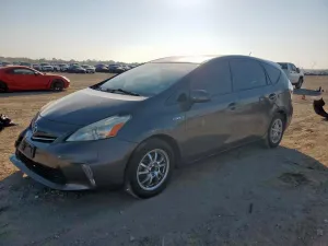 2014 TOYOTA PRIUS
