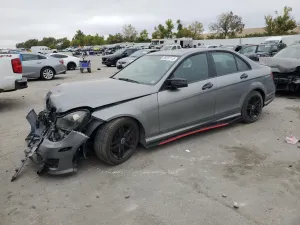 2013 MERCEDES-BENZ C-CLASS
