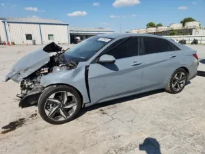 2023 HYUNDAI ELANTRA