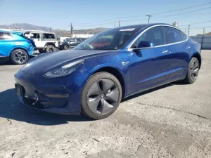 2017 TESLA MODEL 3