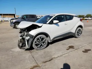 2021 TOYOTA C-HR