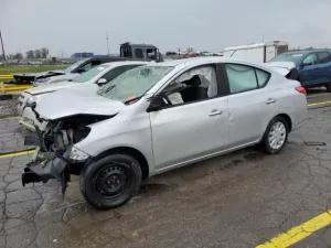 2019 NISSAN VERSA