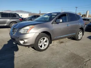 2011 NISSAN ROGUE