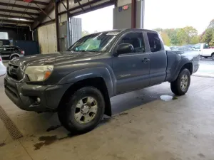 2015 TOYT TACOMA