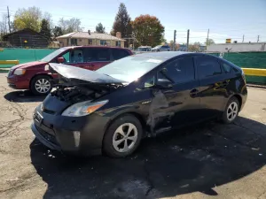 2015 TOYOTA PRIUS