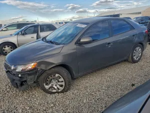 2013 KIA FORTE