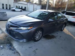 2019 TOYOTA CAMRY