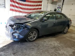 2015 TOYOTA COROLLA