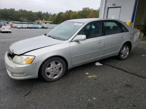 2004 TOYOTA AVALON