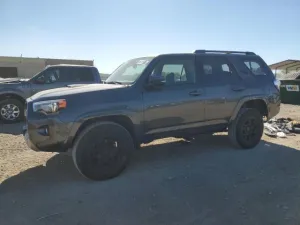 2023 TOYOTA 4RUNNER SE