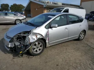 2005 TOYOTA PRIUS
