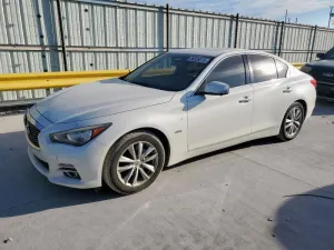 2016 INFINITI Q50