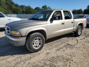 2004 DODGE DAKOTA