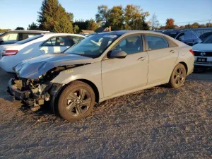 2022 HYUNDAI ELANTRA