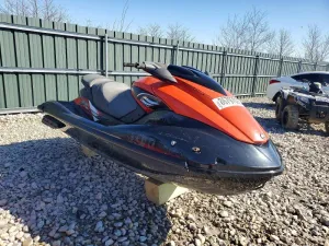 2014 YAMAHA JETSKI