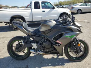 2024 KAWASAKI EX650 R