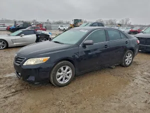 2011 TOYOTA CAMRY
