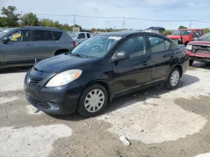 2013 NISSAN VERSA