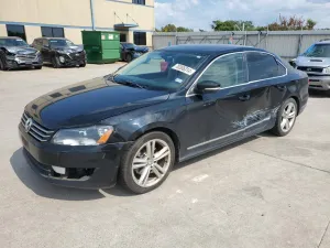 2015 VOLKSWAGEN PASSAT