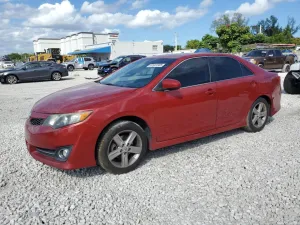 2012 TOYOTA CAMRY
