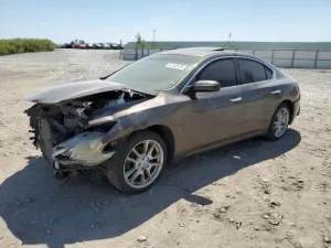 2012 NISSAN MAXIMA