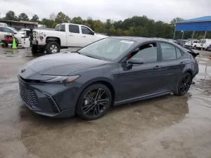 2025 TOYOTA CAMRY