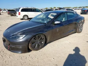 2025 TESLA MODEL S