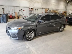 2016 TOYOTA AVALON